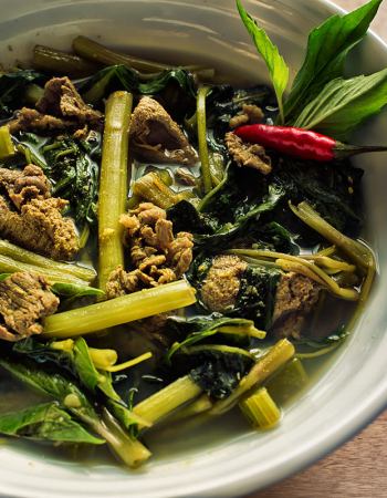 Salaw Machu Kroeung – a Cambodian national favorite!