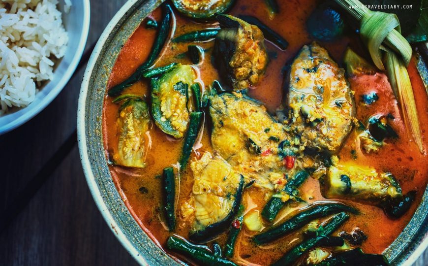Cambodian Hot and Sour Coconut Soup with Catfish (Somlar Machu Ktiss)